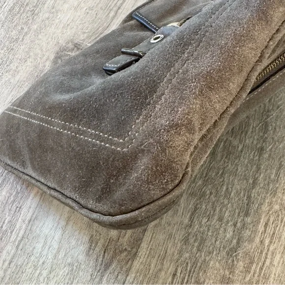 COACH VINTAGE Brown / Taupe Suede Hamilton Crossbody / Slingback Bag - EUC - Picture 10 of 16